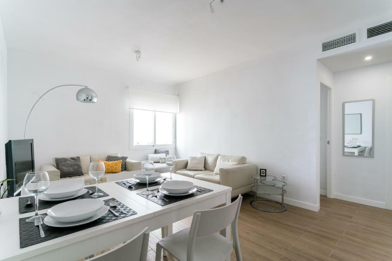 Triana 3 Bedrooms & 2 Bath Parking Included Sevilla Eksteriør billede