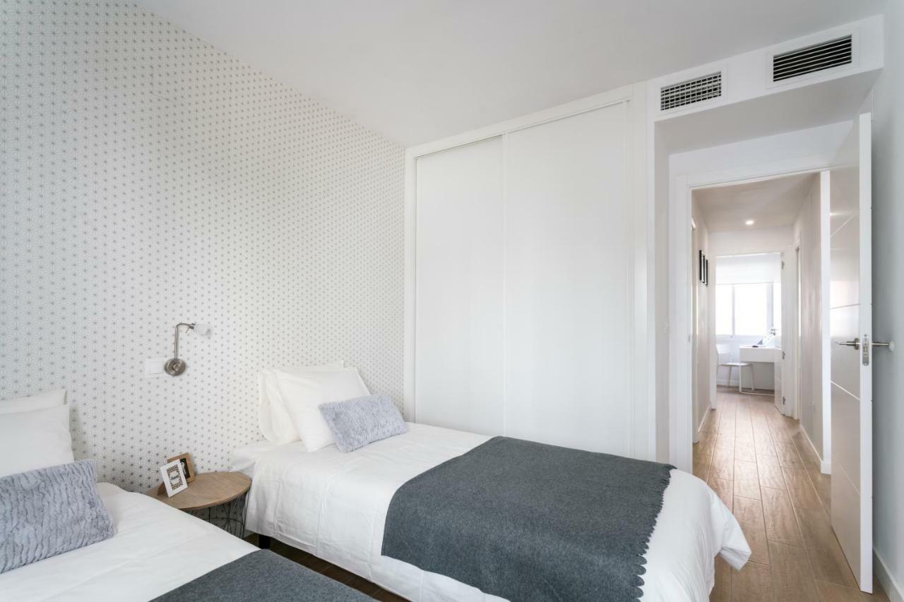 Triana 3 Bedrooms & 2 Bath Parking Included Sevilla Eksteriør billede