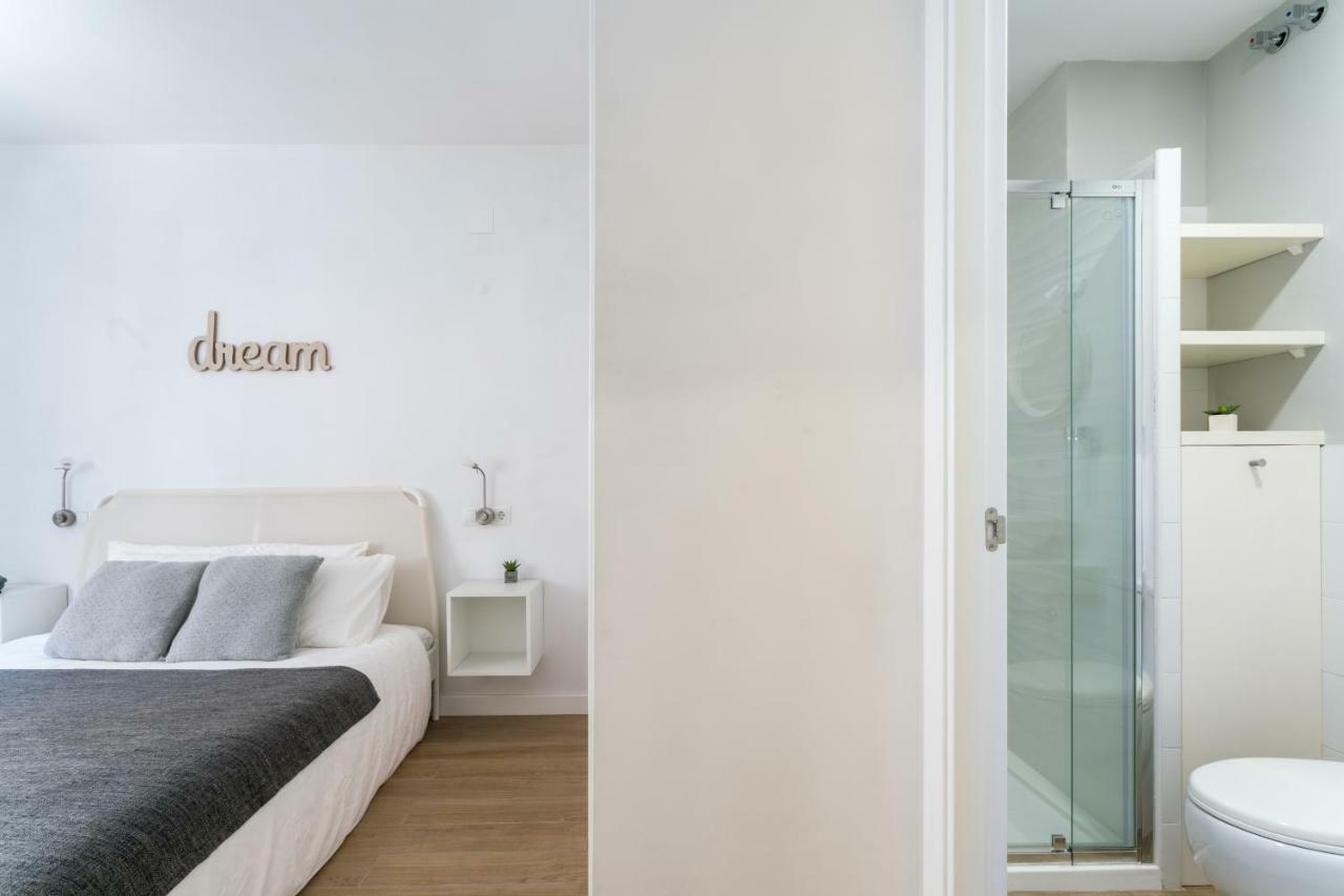 Triana 3 Bedrooms & 2 Bath Parking Included Sevilla Eksteriør billede